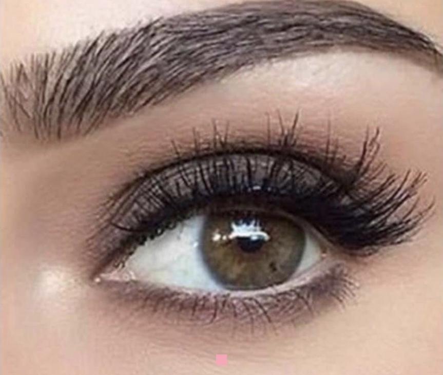 Maquillage semi-permanent sourcils ombrés