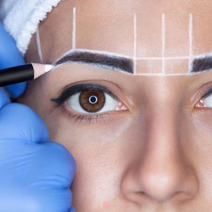 Microblading sourcils